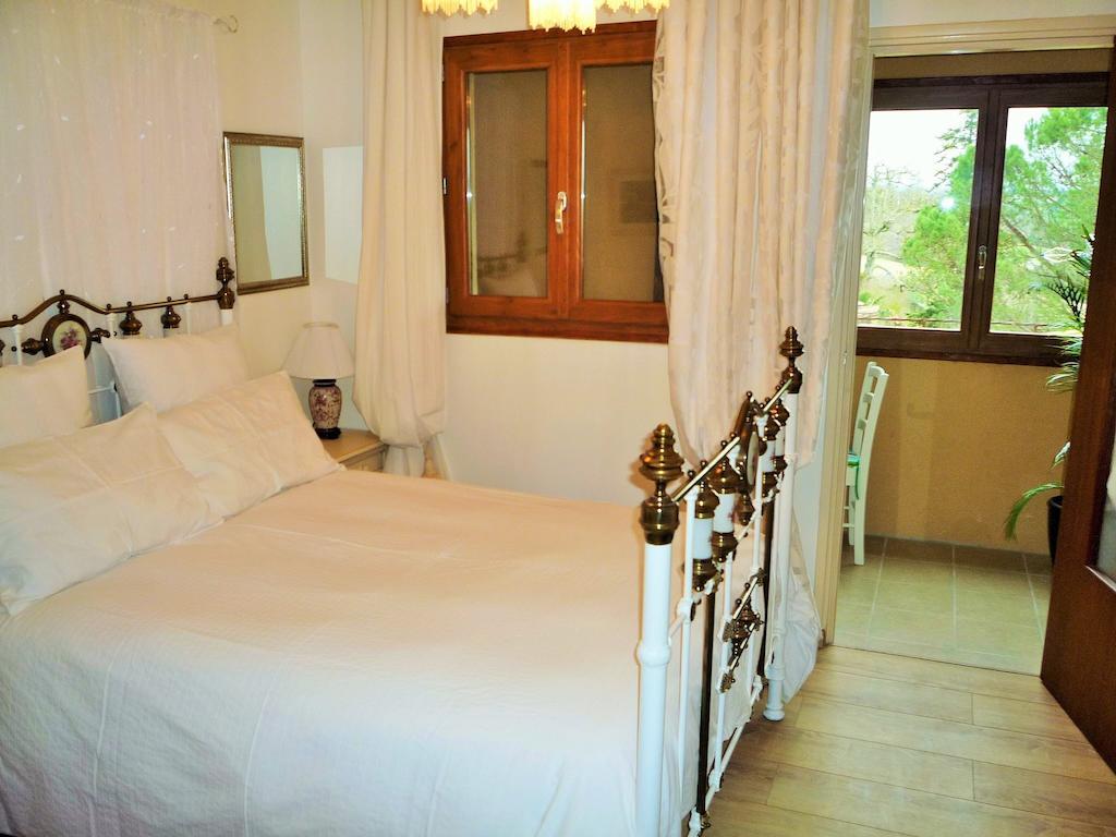 Chez Edell Bed & Breakfast มงปาซิเยร์ ห้อง รูปภาพ